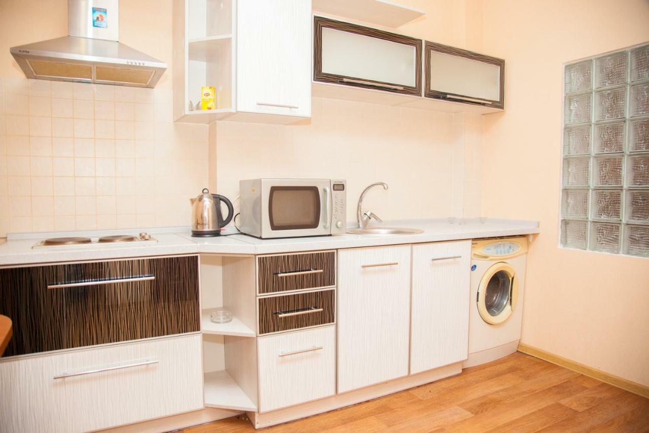 Semi-Luxury Apartment On Zhukovskogo Street 57 Zaporizhia Extérieur photo