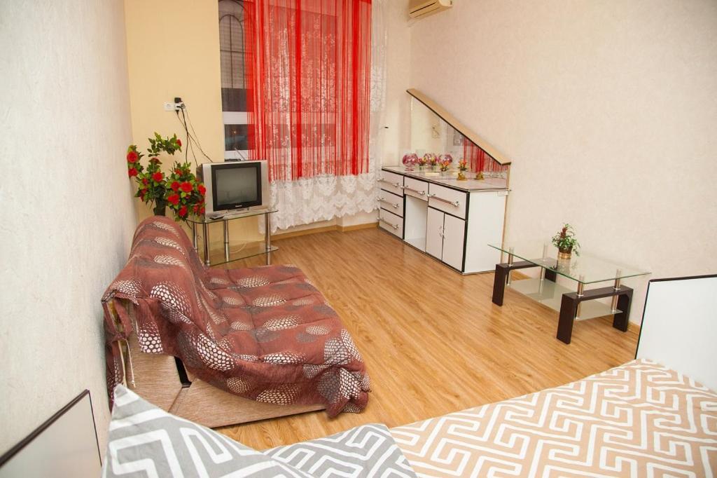 Semi-Luxury Apartment On Zhukovskogo Street 57 Zaporizhia Extérieur photo